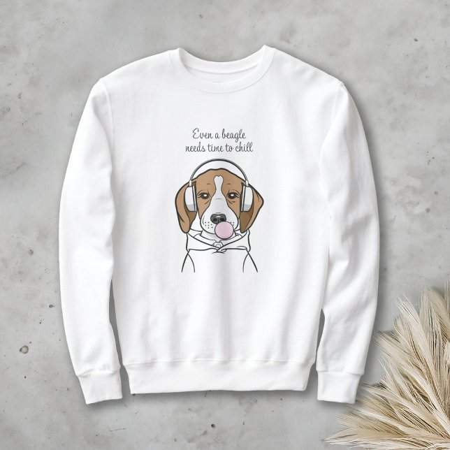 Chilling Dog with Bubblegum Funny Beagle Sweatshirt (Creator Uploaded)