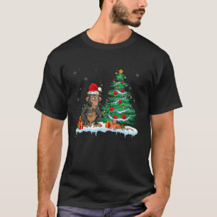 Chimpanzee Lover Chimpanzee Wearing Santa Hat Chri T-Shirt