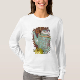 China, Hong Kong. Traditional Chinese teapot & 2 T-Shirt