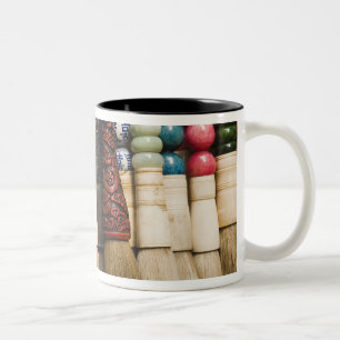 China, Shanghai. Brushes Chenghuang Miao Two-Tone Coffee Mug