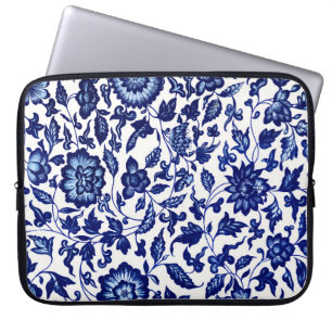 Chinese Dark navy blue floral pattern on white Laptop Sleeve