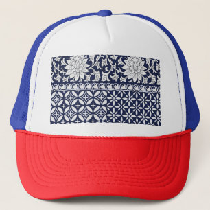 Chinese Elegance: Seamless Ornament Trucker Hat