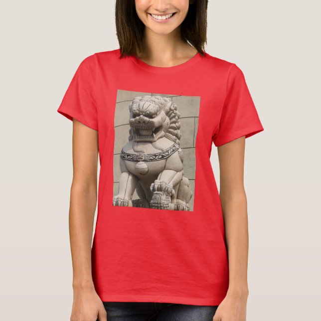Chinese Female Guardian Lion Foo Dog 石獅 T-Shirt (Front)