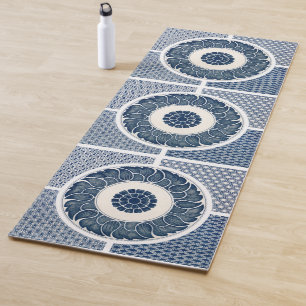 Chinese Traditional Blue and White Floral Pattern Yoga Mat