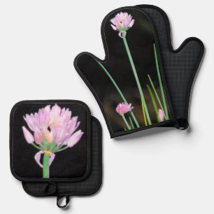 Chives Flowers Oven Mitt & Pot Holder Set