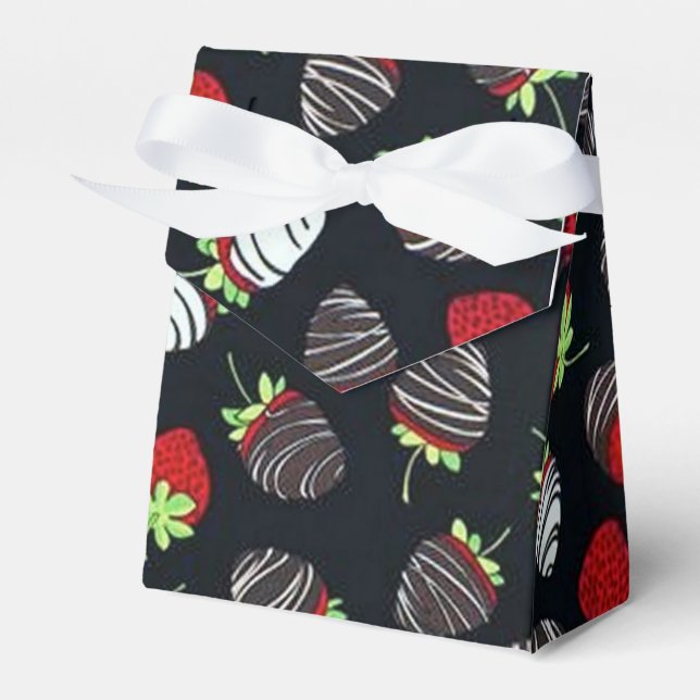 Chocolate Strawberries Pattern Favour Box (Front Side)