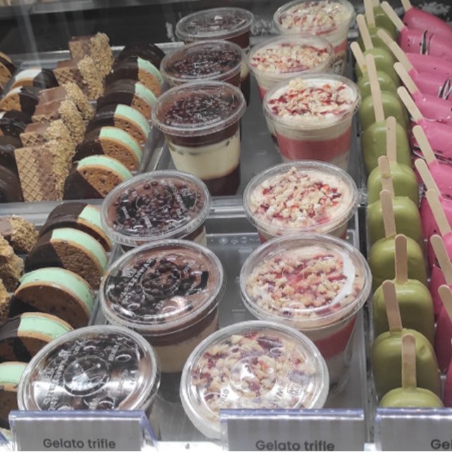 Chocolate tiramisu. tea towel (Creator Uploaded)