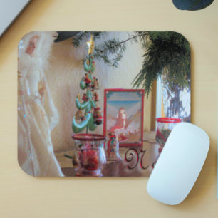 Chrismas Mantel Display! Mouse Pad