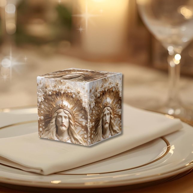 Christ the King Gold and Pearls Favor Box (Christ the Kind Gold and Pearls Religious Favor Box for Celebrations)