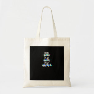 Christian Work Hard, Play Hard, Pray Harder Essent Tote Bag