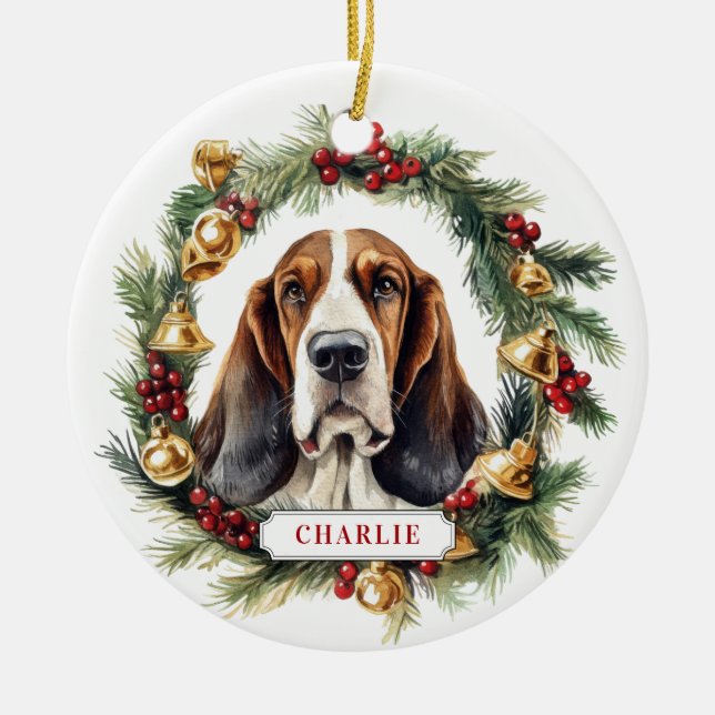 Christmas Basset Hound Ceramic Circle Ornament (Front)
