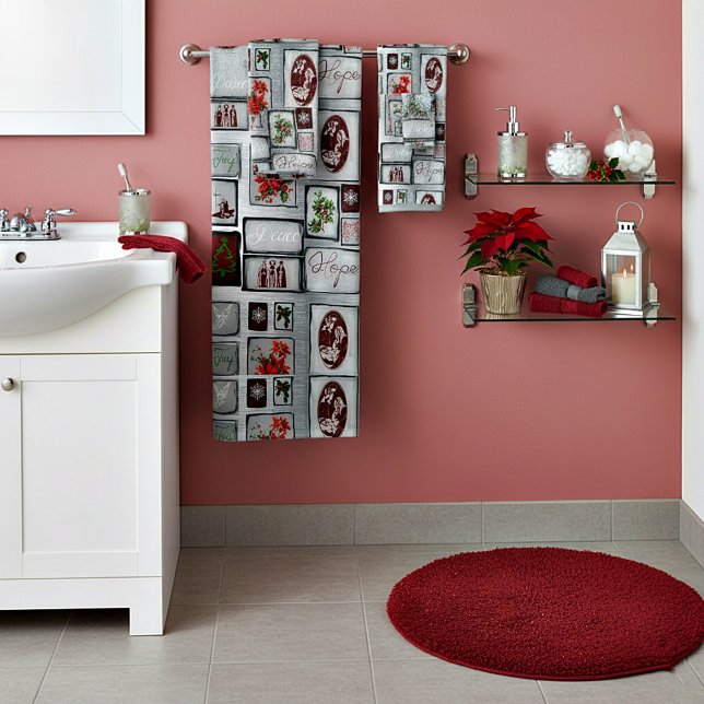 Christmas collage bath towel set (Creator Uploaded)