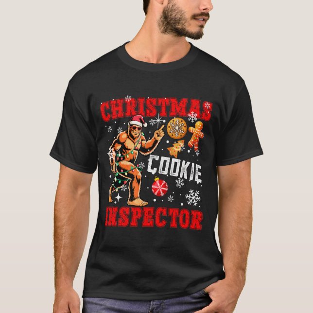 Christmas Cookie Inspector Xmas Santa Bigfoot Funn T-Shirt (Front)