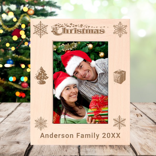 Christmas Custom Family Name Tree Snowflakes 5x7 Etched Frames (Christmas Custom Family Name Tree Snowflakes 5x7 Etched Frames)