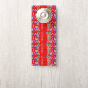 CHRISTMAS        DOOR HANGER