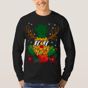 Christmas Family Gift Reindeer Deer Pineapple Sung T-Shirt