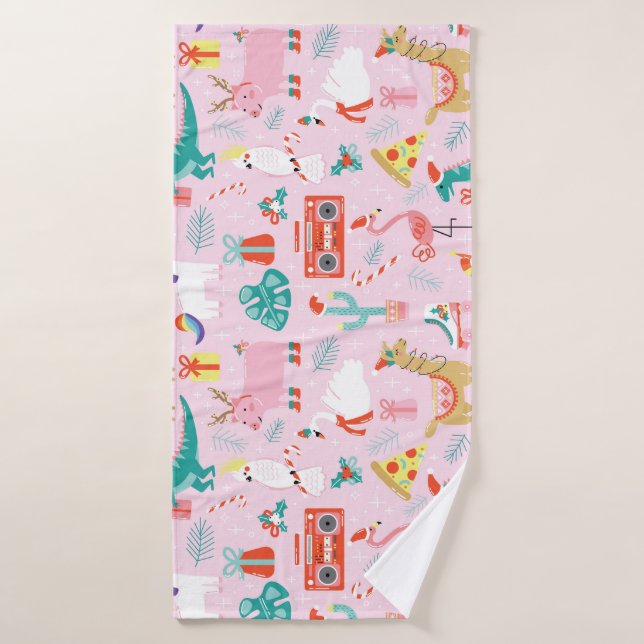 Christmas Fun: Animal Seamless Pattern. Bath Towel (Bath Towel)
