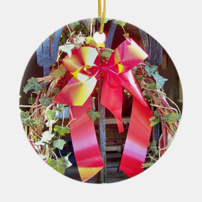 CHRISTMAS GARLAND CERAMIC TREE DECORATION (Front)