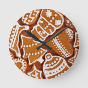 Christmas Gingerbread Biscuits Round Clock