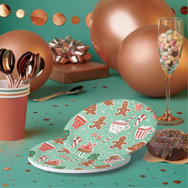 Christmas Gingerbread design Paper Plate (Multi)