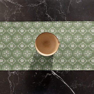 Christmas Green Holiday Snowflake Elegant Pattern Short Table Runner