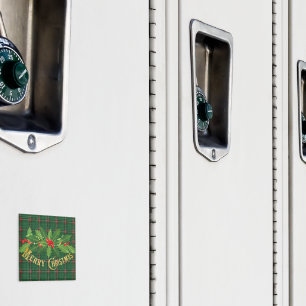 Christmas Green Plaid with Wreath Magnet