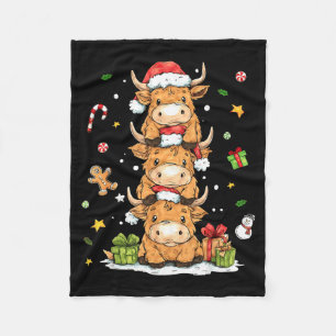 Christmas Highland Cow Cute Heifer Cow Santa Hat M Fleece Blanket