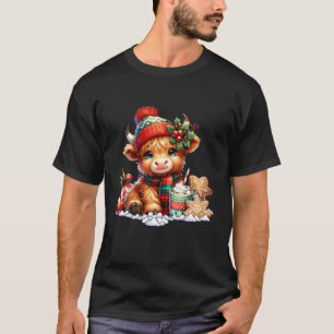 Christmas Highland Cow Cute Heifer Cow Santa Hat M T-Shirt