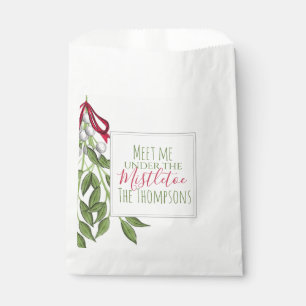 Christmas Holiday Mistletoe Whimsical Cute Fun Favour Bags