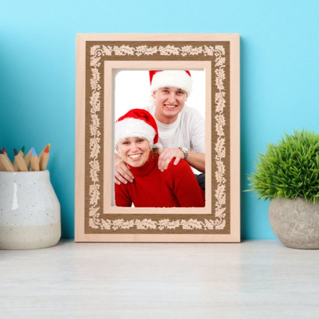 Christmas Holly and Berries Border Etched Frames (Creator Uploaded)