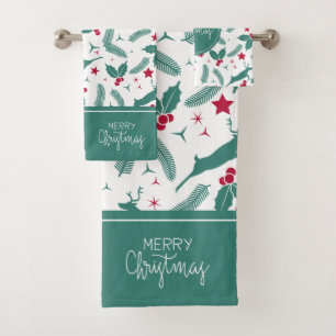Christmas holly and deer pattern on white. bath towel set