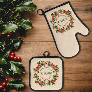 Christmas Holly Leaves & Berries Merry Christmas Oven Mitt & Pot Holder Set