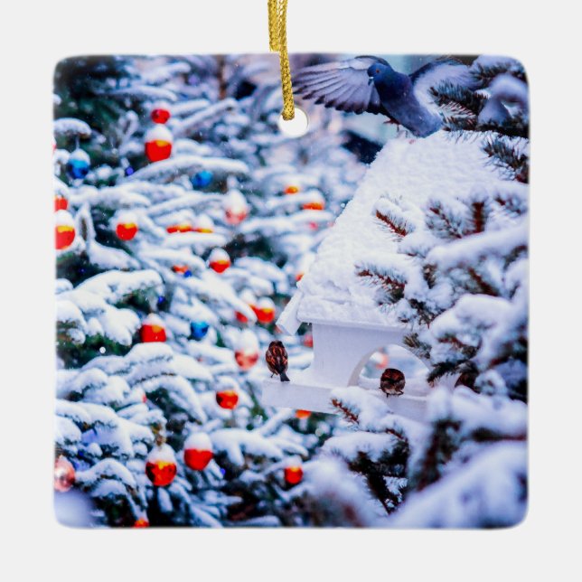 Christmas Idyll dazzling Ceramic Ornament (Front)