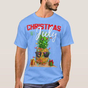Christmas In July  Pineapple Xmas Tree Summer Vaca T-Shirt