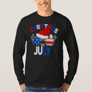 Christmas In July Summer Patriotic USA Santa Hat 4 T-Shirt