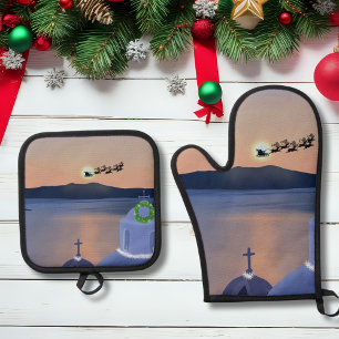 Christmas In Santorini, Greece With Santa Oven Mitt & Pot Holder Set
