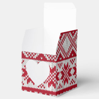 Christmas knitted pattern favour box