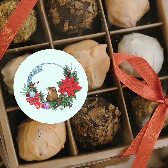 Christmas Mouse Wreath Classic Round Sticker (Creator Uploaded)