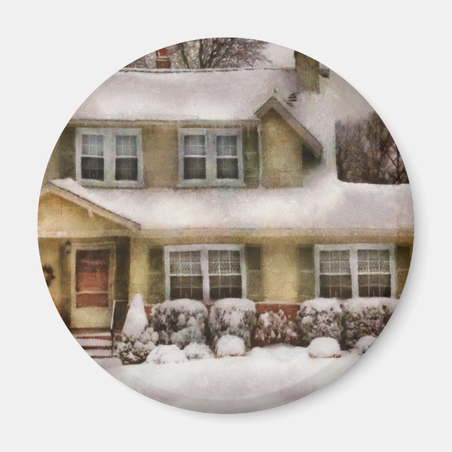 Christmas - One cold winter's morning Magnet (Front)