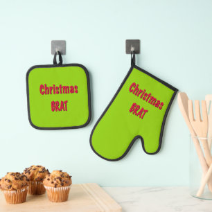 Christmas Red And Brat Green  Oven Mitt & Pot Holder Set