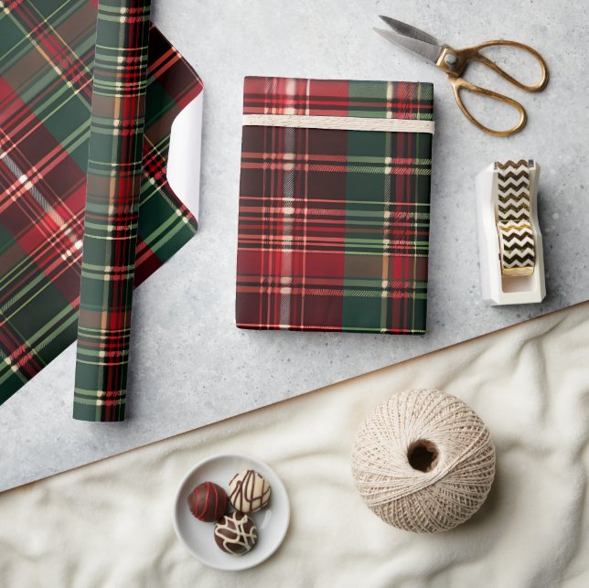 Christmas Red Green Plaid Wrapping Paper (Crafts)