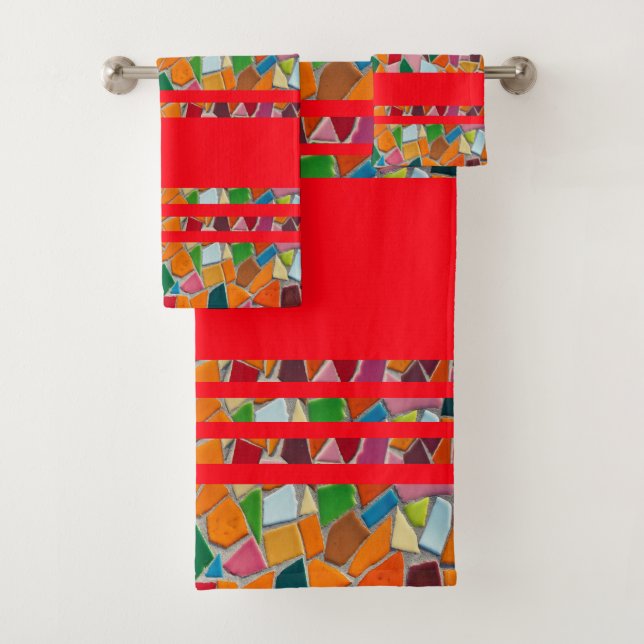 Christmas Red  Mosaic Pattern Bath Towel Set (Insitu)