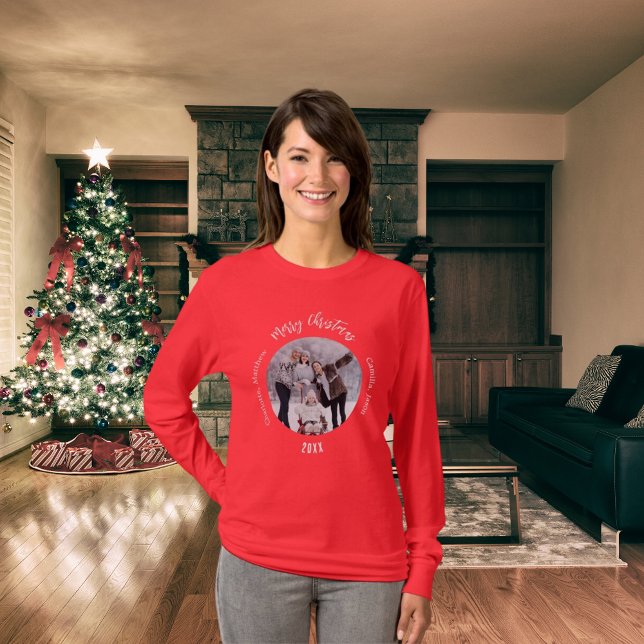 Christmas red white family photo names woman T-Shirt (Creator Uploaded)