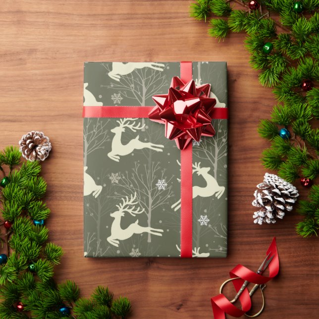 Christmas Reindeer Seamless Pattern Wrapping Paper (Holiday Gift)
