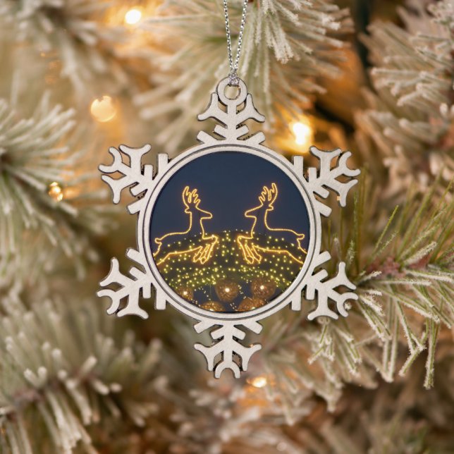 Christmas reindeer snowflake pewter christmas ornament (Tree)