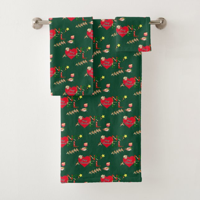 Christmas Santa's Reindeer Green Bath Towel Set (Insitu)