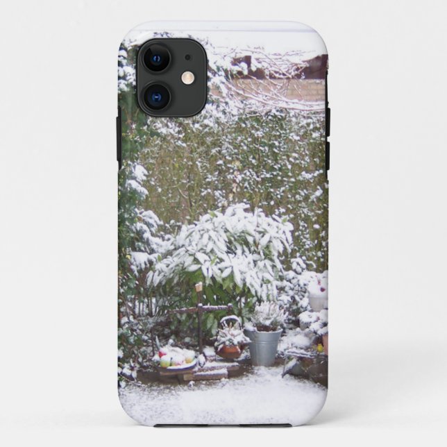 Christmas Season, Snow in the garden Case-Mate iPhone Case (Back)