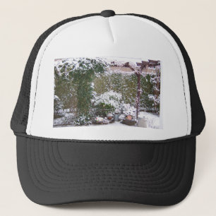 Christmas Season, Snow in the garden Trucker Hat