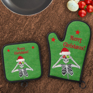 Christmas Skeleton Ornaments Stars on Green Oven Mitt & Pot Holder Set