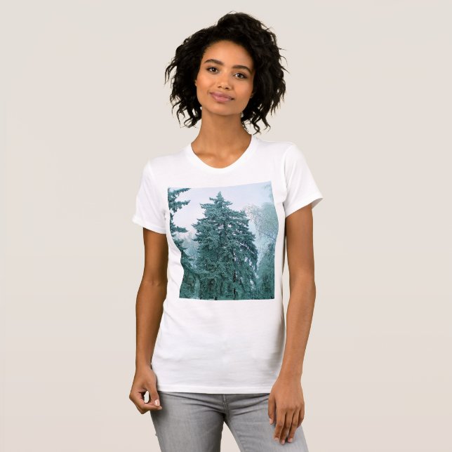 Christmas spruce tree with snow T-Shirt (Front Full)